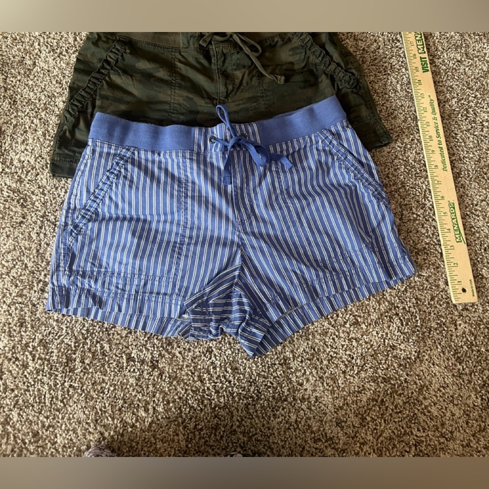 Pair of woman’s size 8 A.N.A shorts